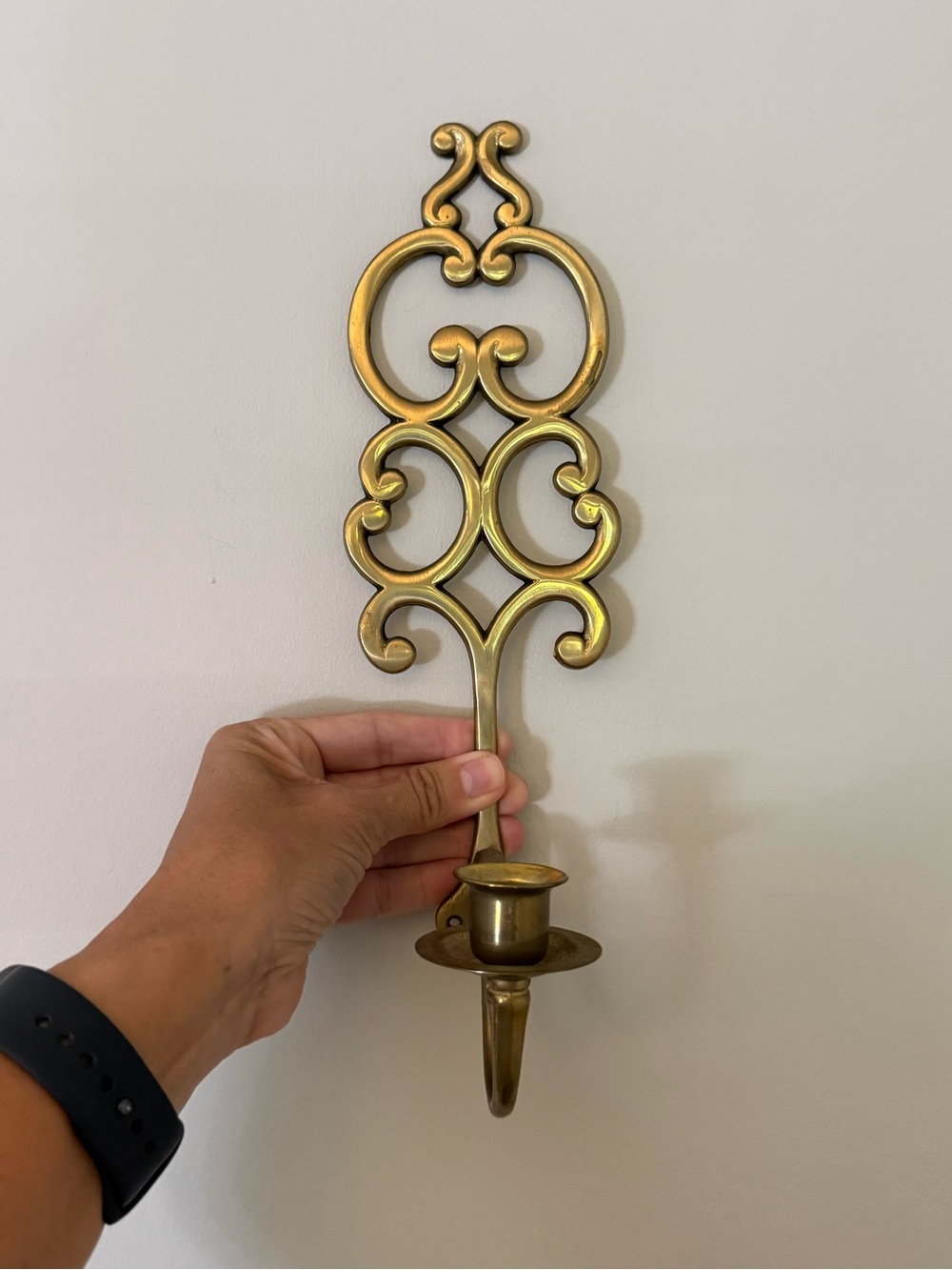 Beautiful Vintage mcm brass candle stick holder wall decor.